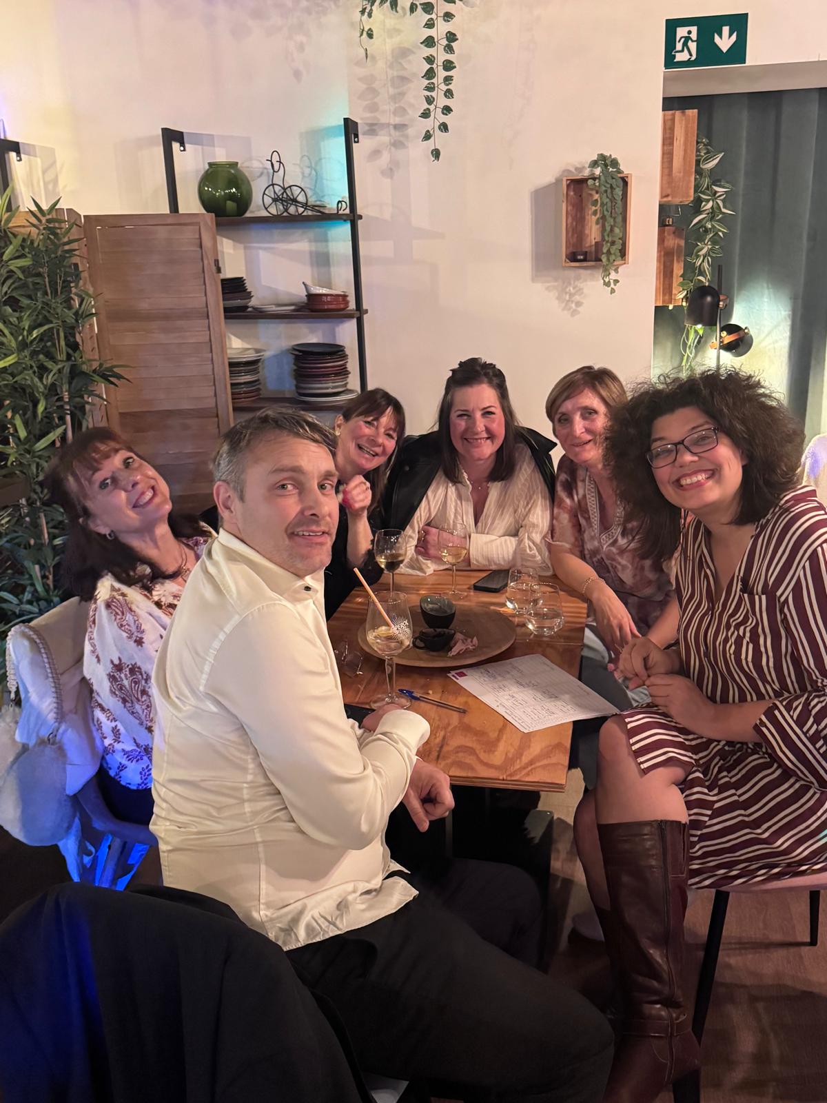 Ambiance d'une soirée LOVE & Connect en Brabant Wallon