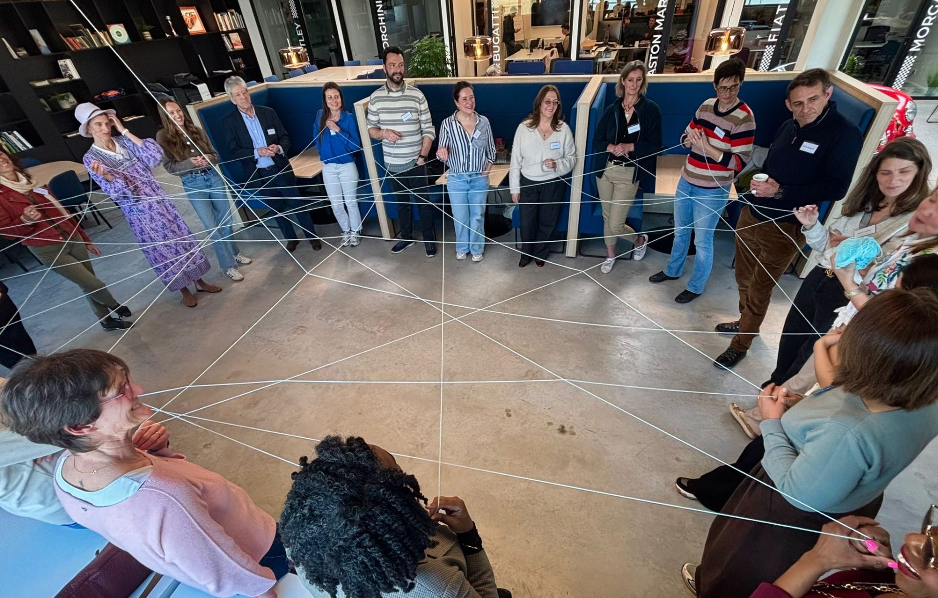 Ambiance d'une soirée SLOW & Connect en Brabant Wallon